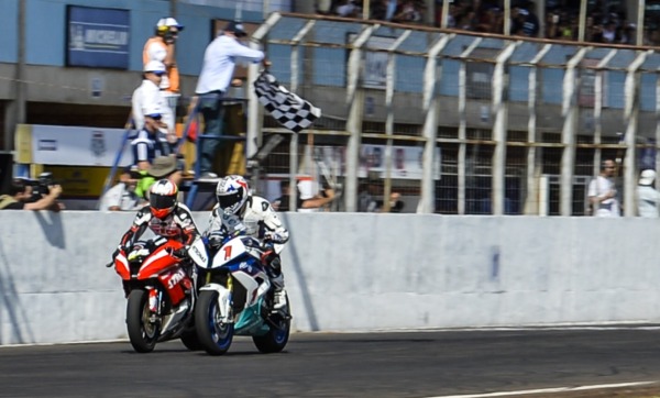 Moto1000Gp: Matthieu Lussiana vence en Campo Grande