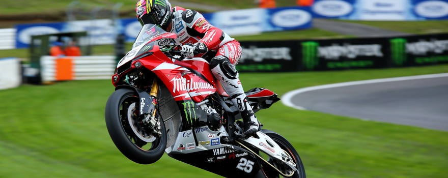 BSB Cadwell Park: Josh Brookes domina la primera jornada