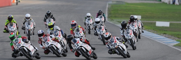 Moriwaki 250 Junior Cup: Carlos Tatay vence en Hockenheim