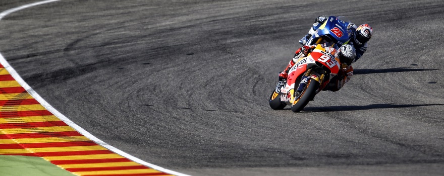 Pole, record y caída para Marc Márquez en Motorland Aragón