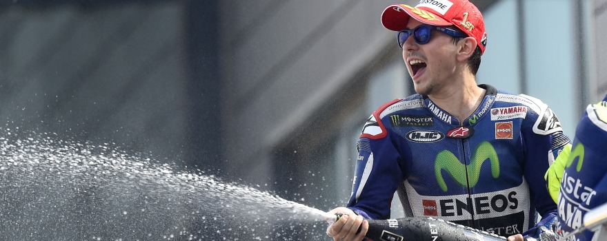 Jorge Lorenzo: «Si hubiera perdido más puntos con Valentino el Campeonato hubiera sido ya casi imposible»