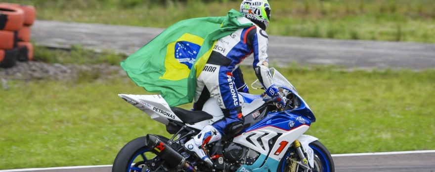 Matthieu Lussiana Campeón de Moto1000Gp por segunda vez