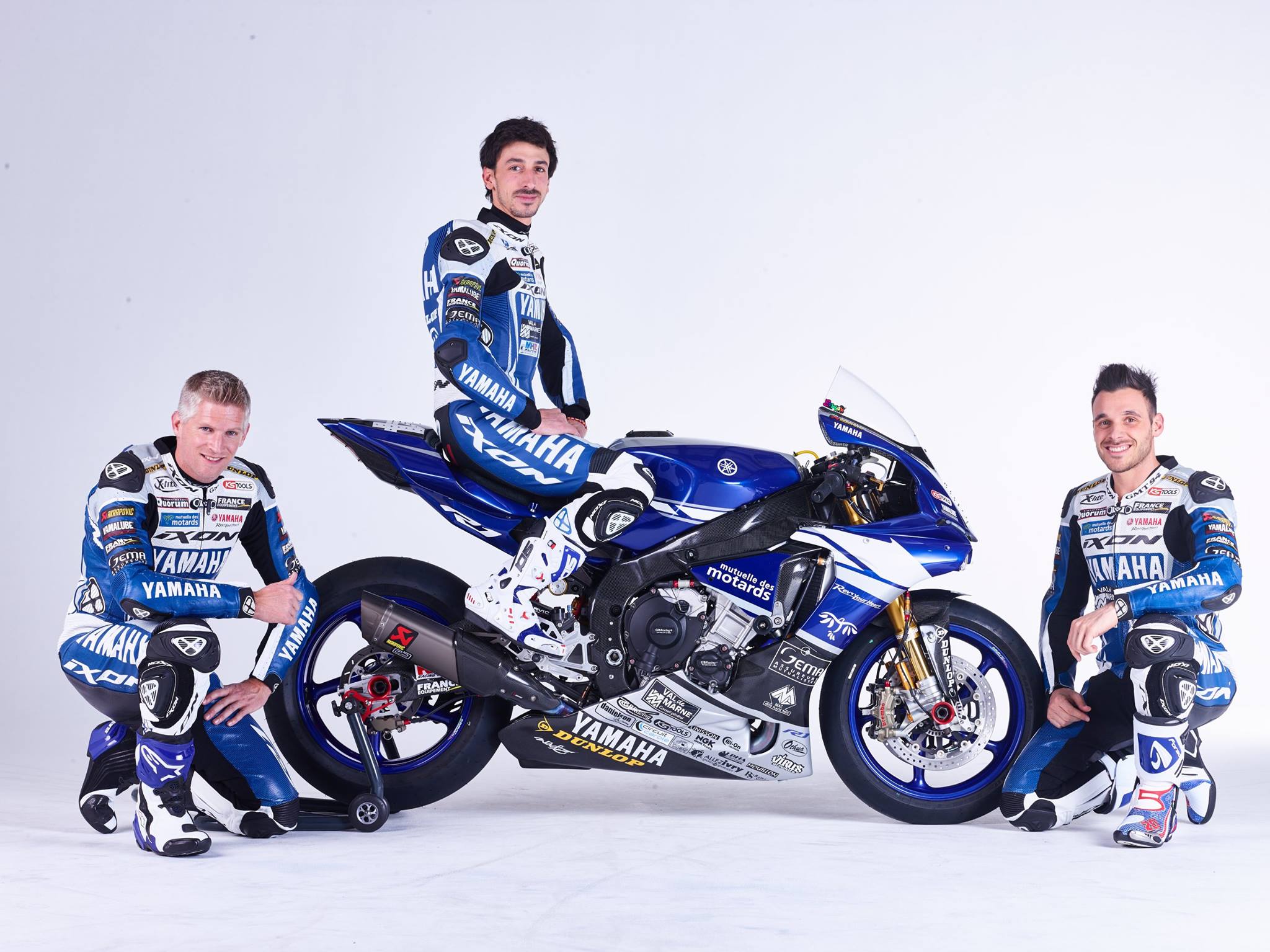 David Checa, Louis Rossi y Niccolo Canepa en el Yamaha GMT94