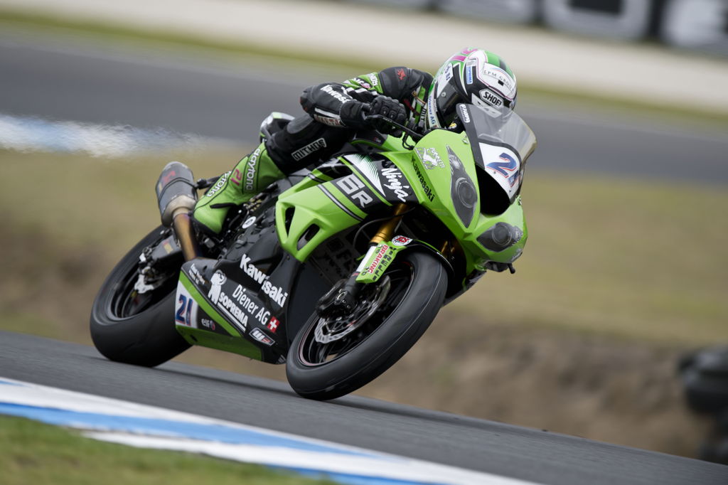 Supersport Phillip Island: Krummenacher debuta con victoria