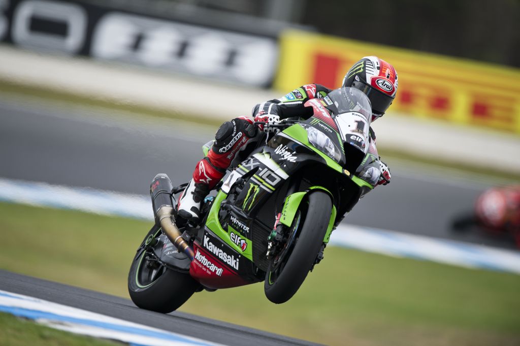 WSBK Phillip Island: Rea gana la espectacular primera carrera