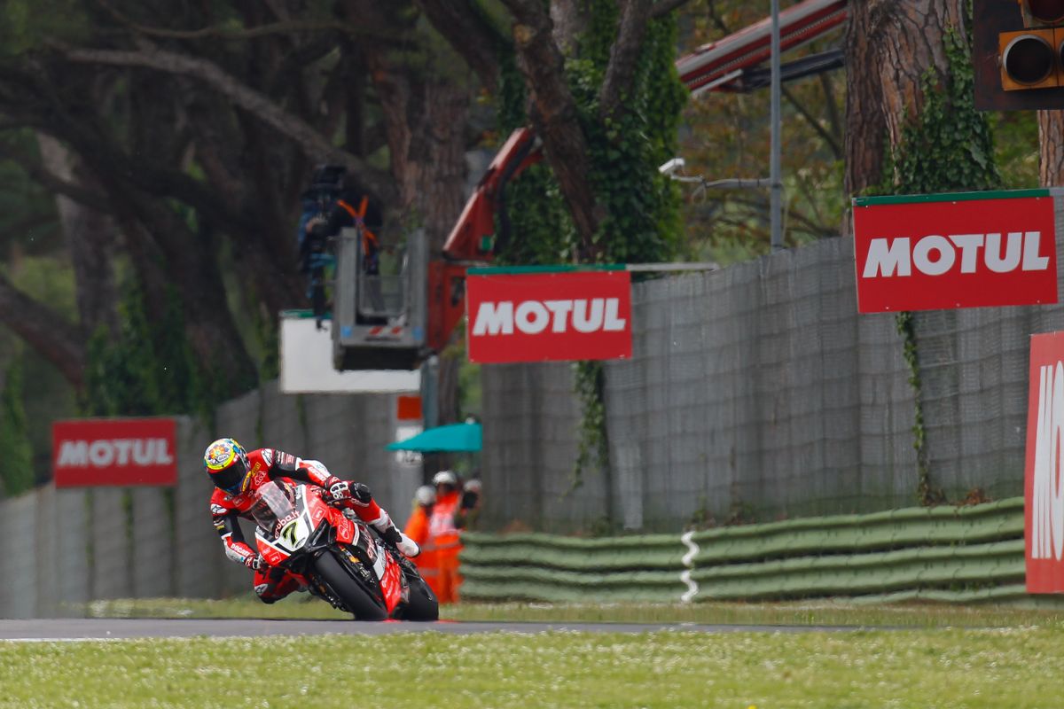 WorldSBK Imola Superpole: Davies, inmenso