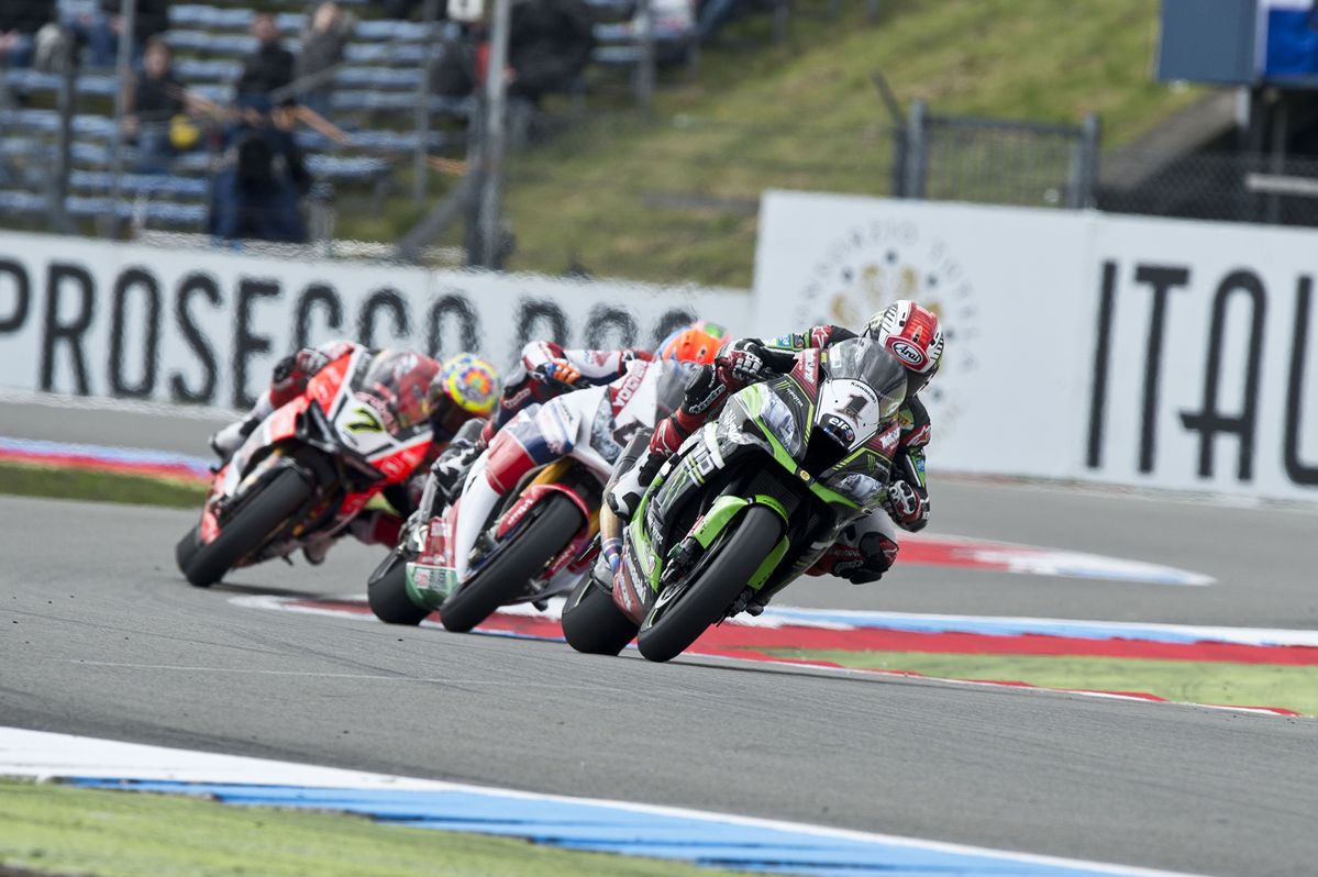 WorldSBK Assen: Rea vence en cualquier circunstancia