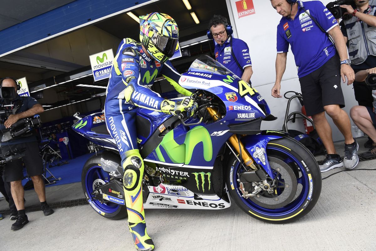 Valentino Rossi consigue la pole position en el Gran Premio de España