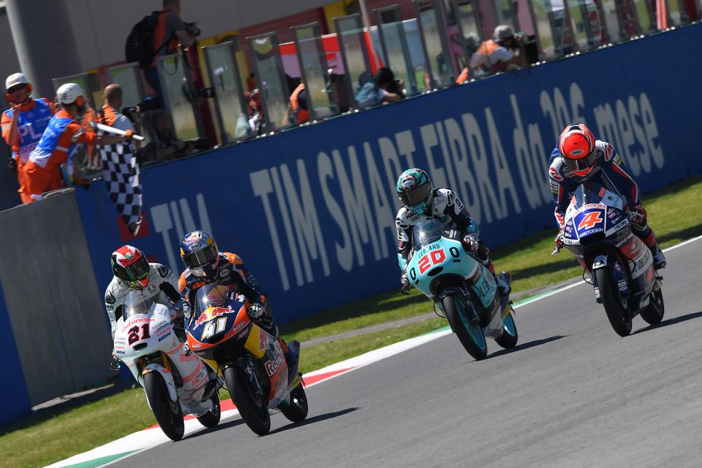 Brad Binder durante el Gran Premio de Italia