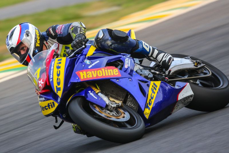 Superbike Brasil: Victorias para Lewis y Granado en Interlagos