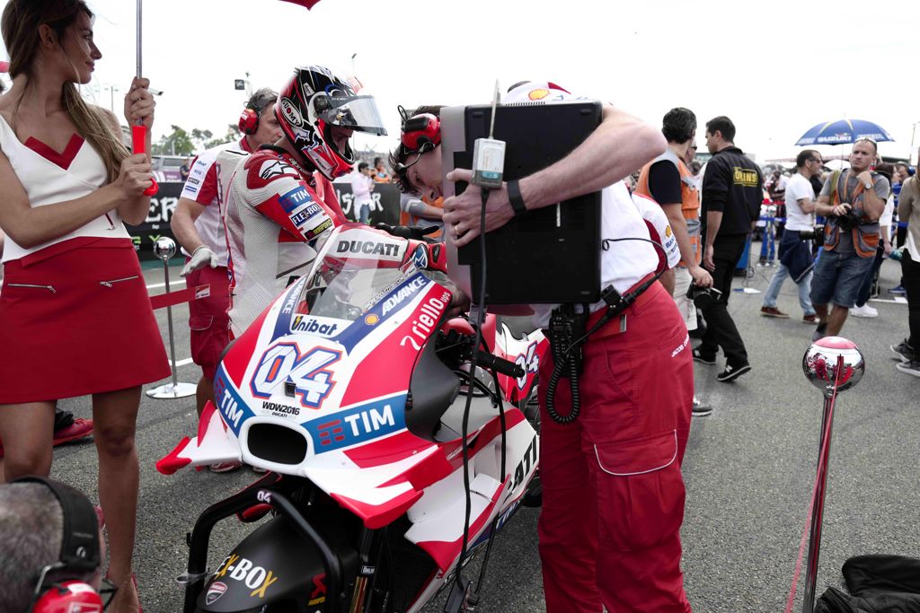 Ducati se decanta por Dovizioso