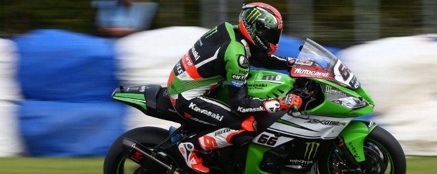 WorldSBK Donington Park, Primera manga: Sykes vence con… un poco de suerte