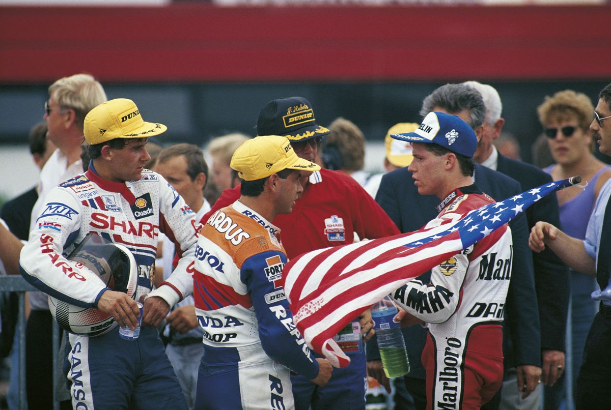 Wilco Zeelemberg, Carlos Cardus y John Kocinski, Assen 1990