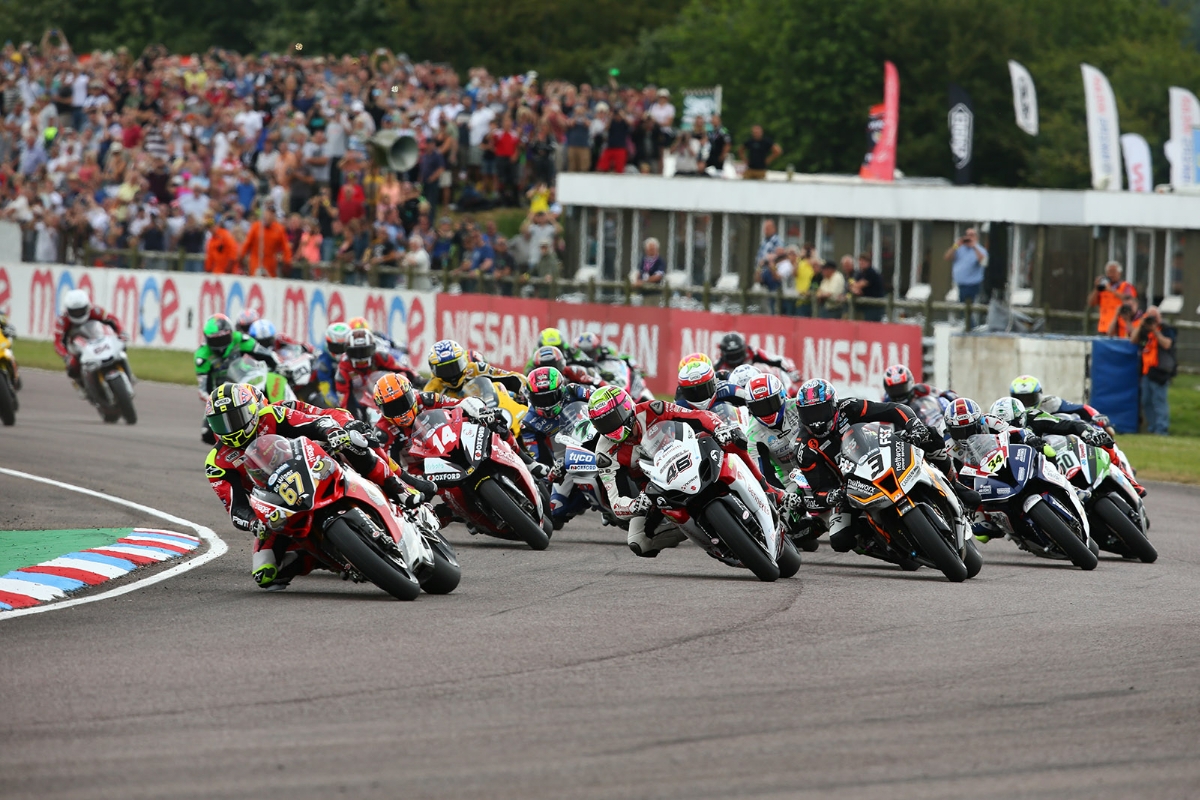 BSB Thruxton: Byrne y Laverty se reparten las victorias