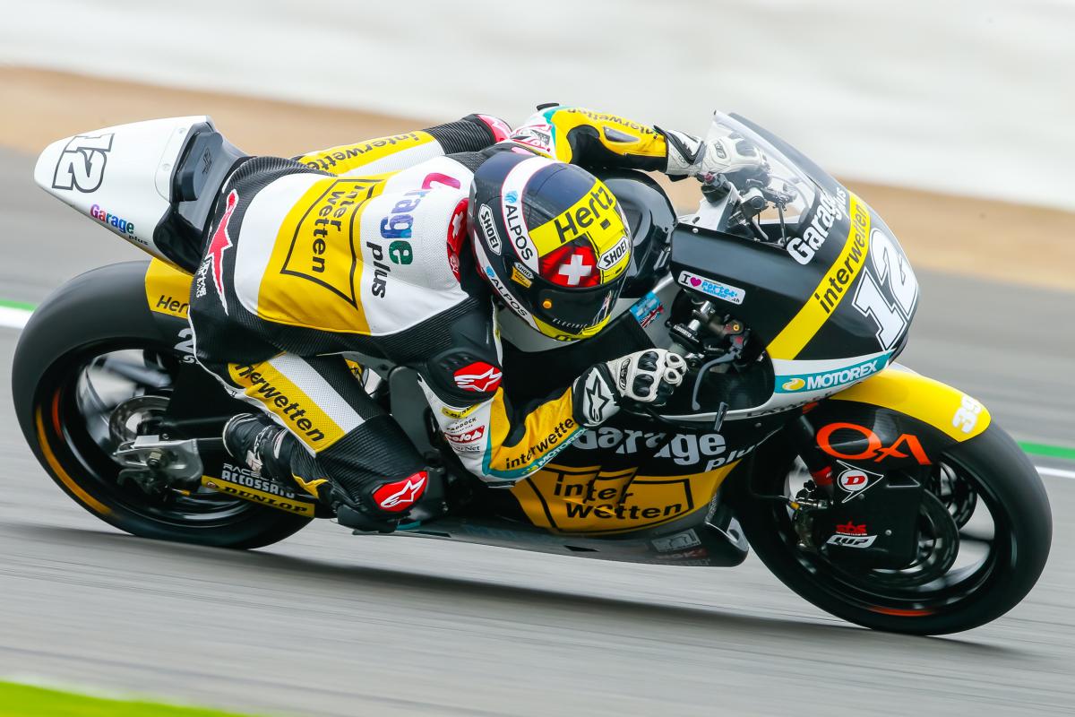 Gran Premio de Gran Bretaña Moto2: Luthi vence, Zarco sancionado. Rins más cerca