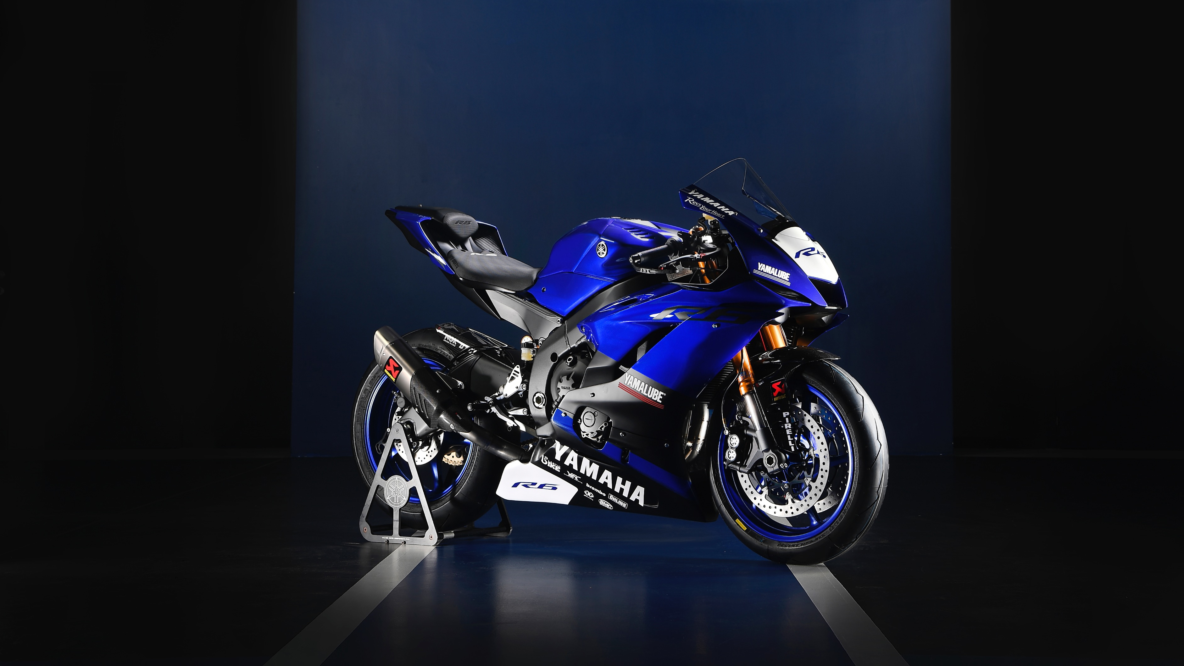 Yamaha presenta la nueva R6 y sus equipos del Mundial de Supersport