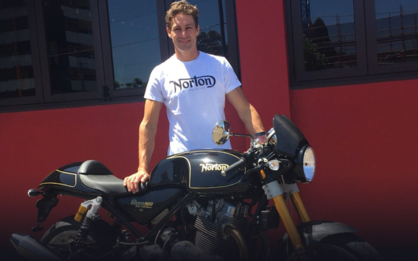 Josh Brookes, al Tourist Trophy con Norton