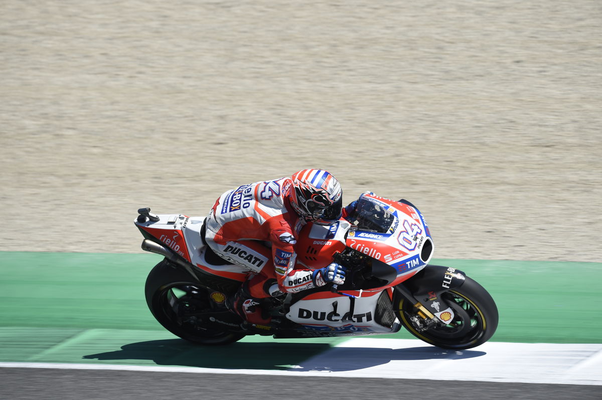 Dovizioso y Petrucci protagonizan la gran jornada de Ducati en Mugello