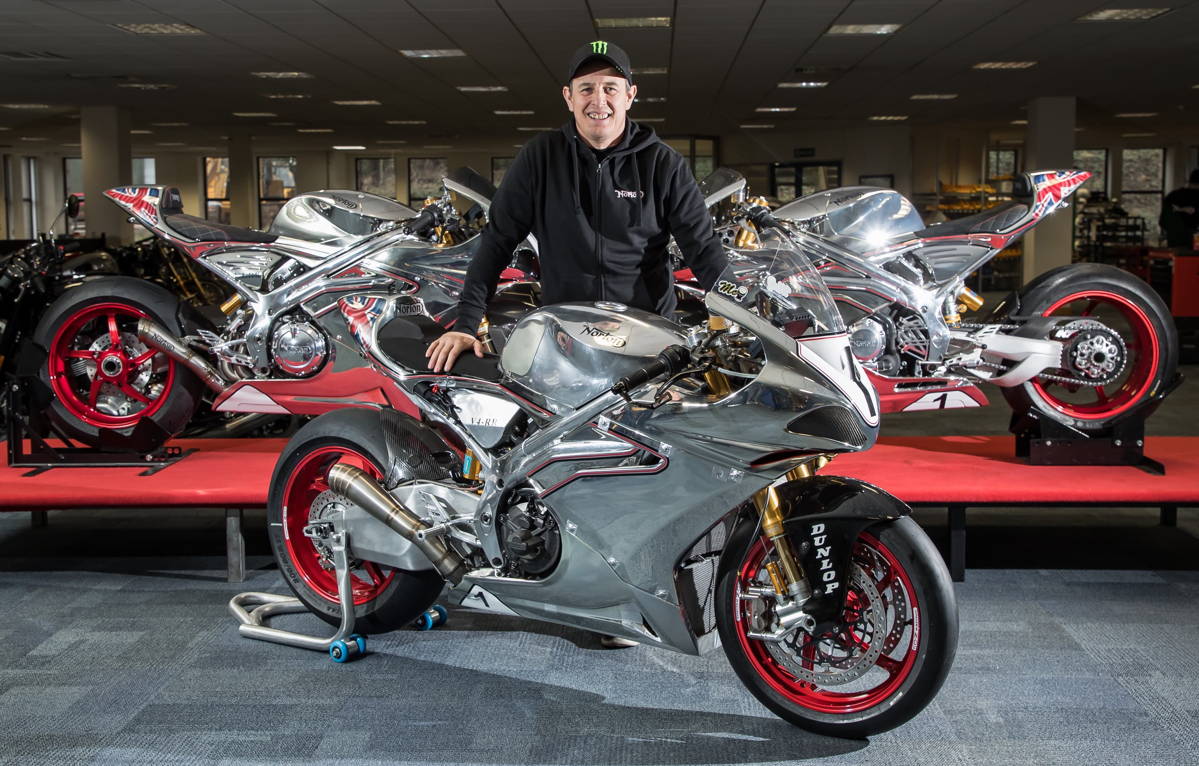 John McGuinness ficha por Norton para disputar el Tourist Trophy