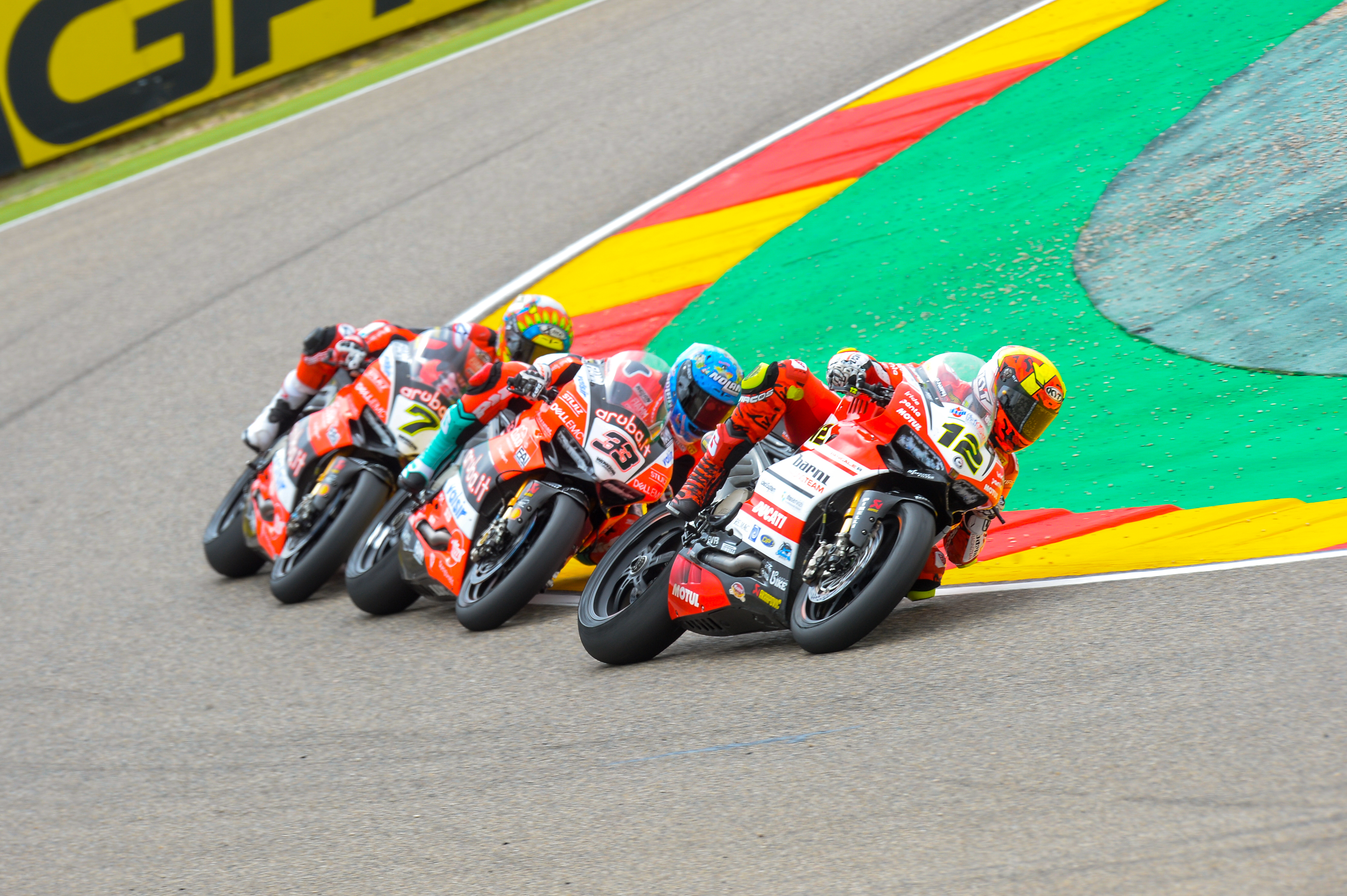 El Mundial de Superbikes tendrá tres carreras por fin de semana