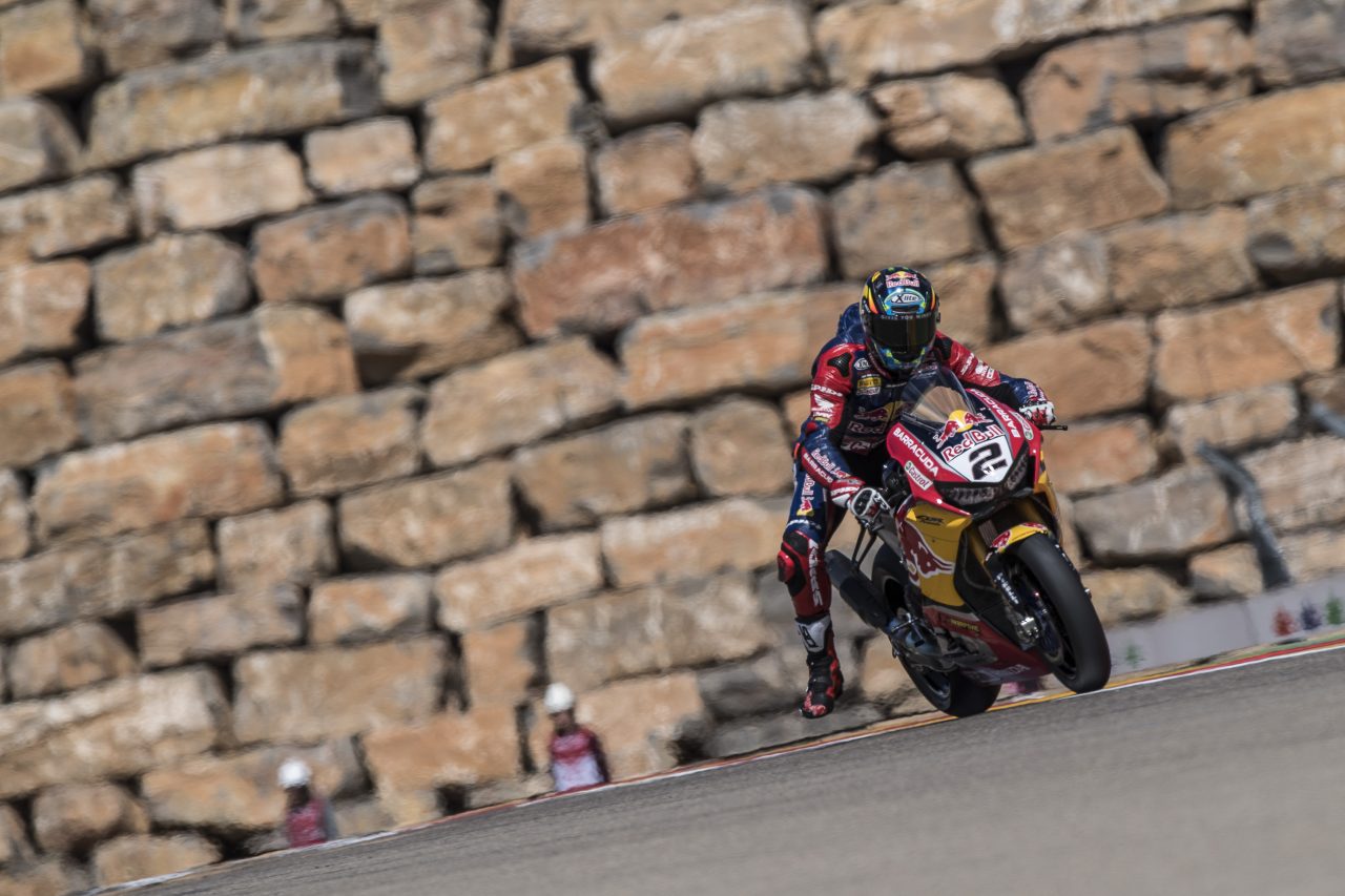 Leon Camier en Motorland Aragón