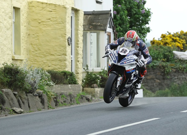 Fallece Dan Kneen en los entrenos del TT