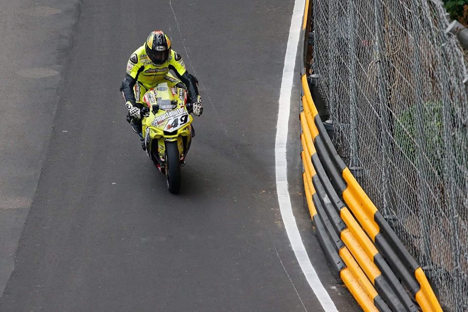 Raül Torras sufre un accidente durante los entrenamientos del Gran Premio de Macao