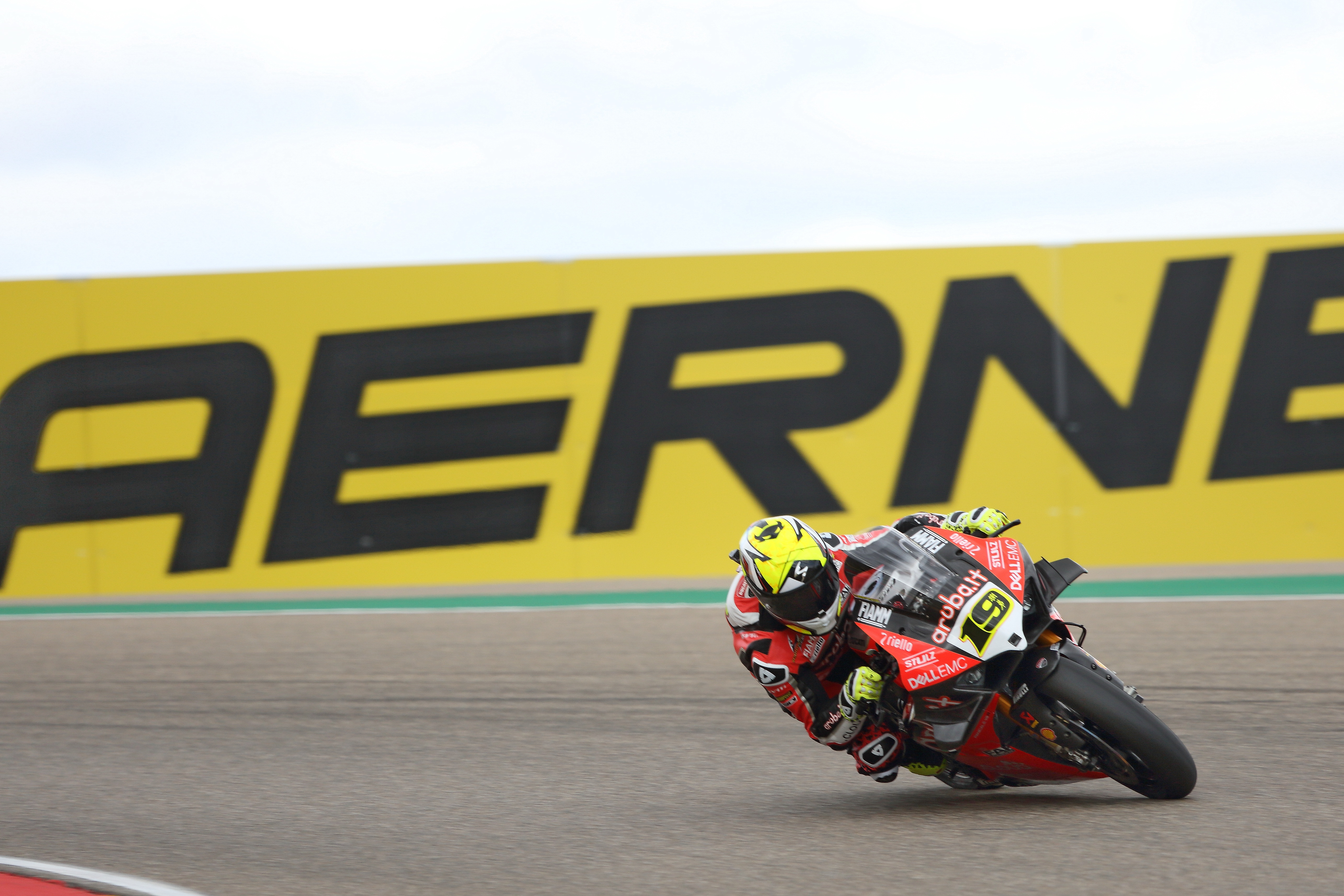 Día de la marmota: Bautista gana y Rea segundo en Motorland