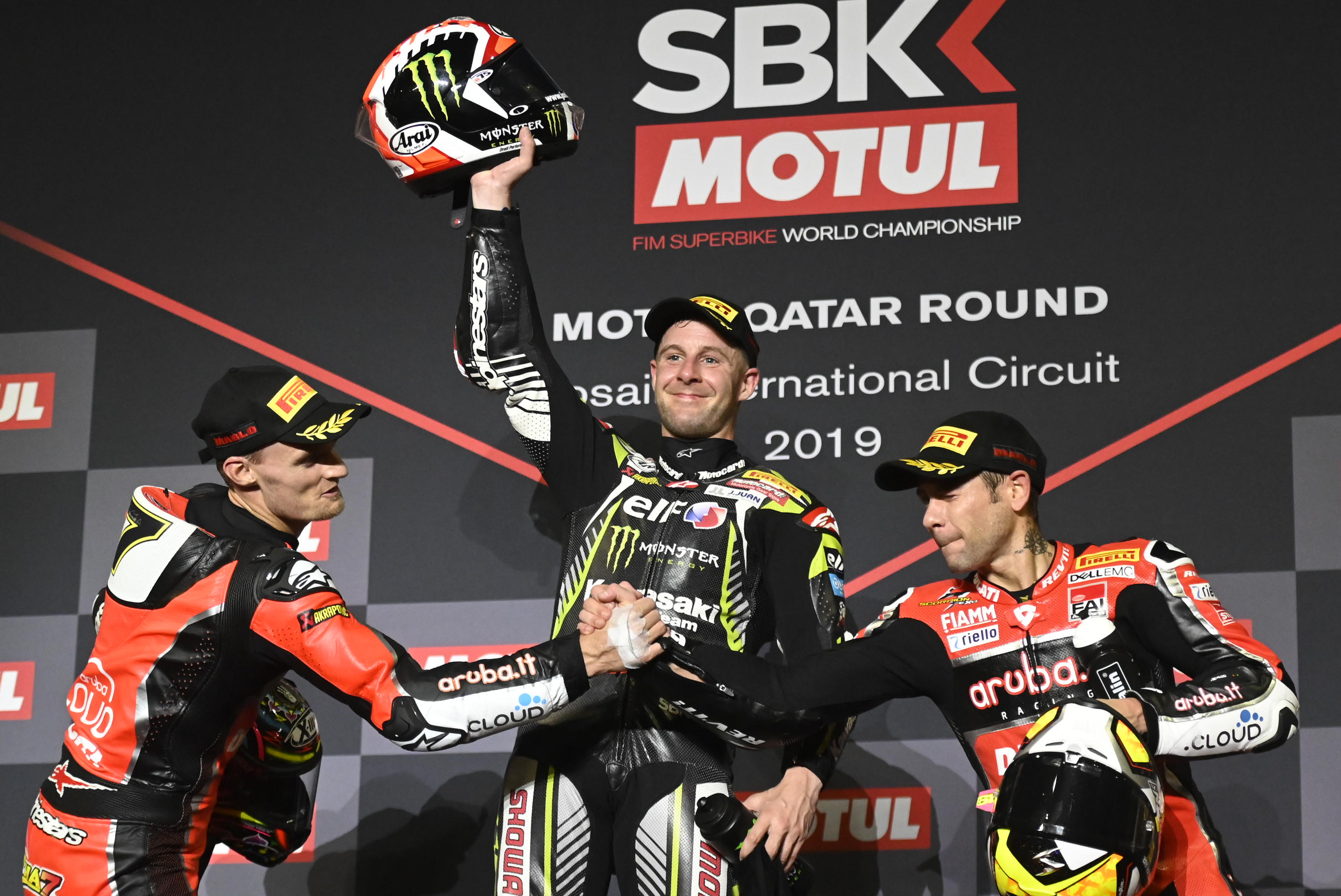 Jonathan Rea cierra el año con dos victorias más